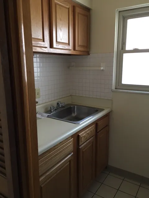 29 W Norwich Ave Apt B