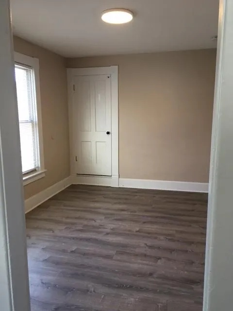 80 W Dodridge St 