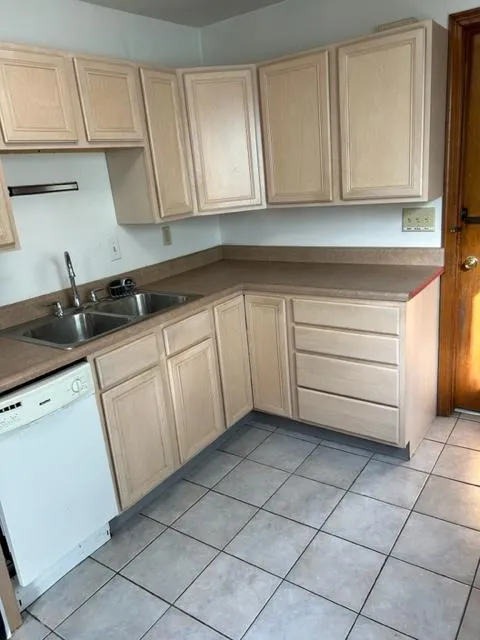 1446 Ashland Ave