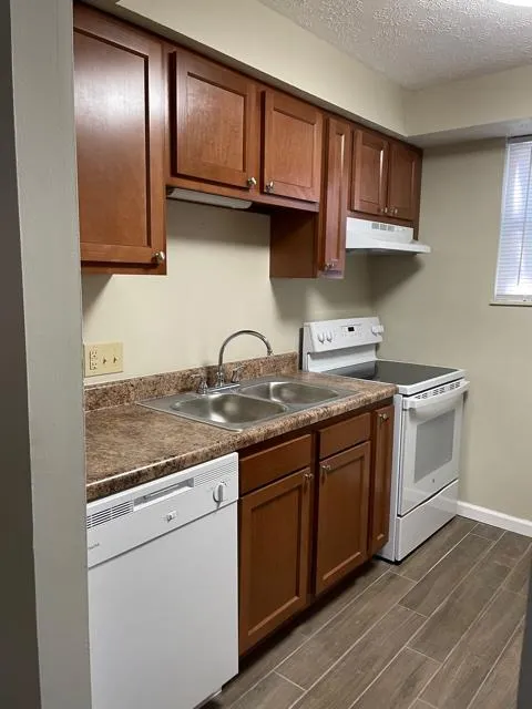 50 W Northwood Ave - Flat (Remodeled)