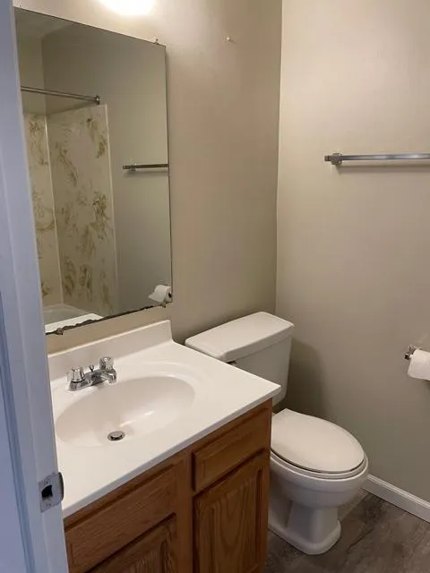 114 E Norwich Ave Apt C