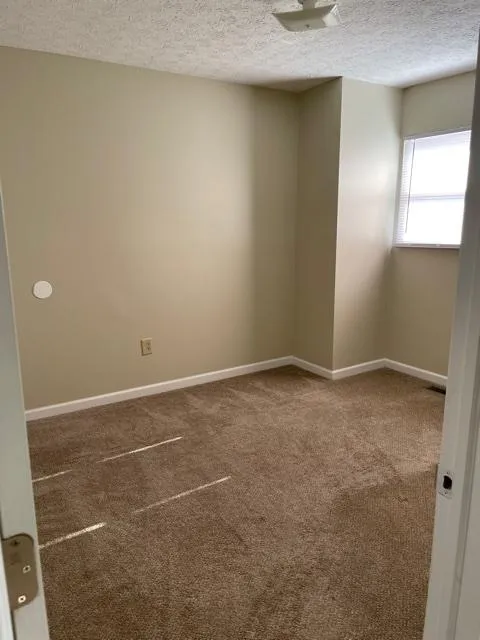 114 E Norwich Ave Apt C