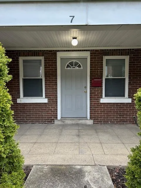 2458 N High St Apt 6