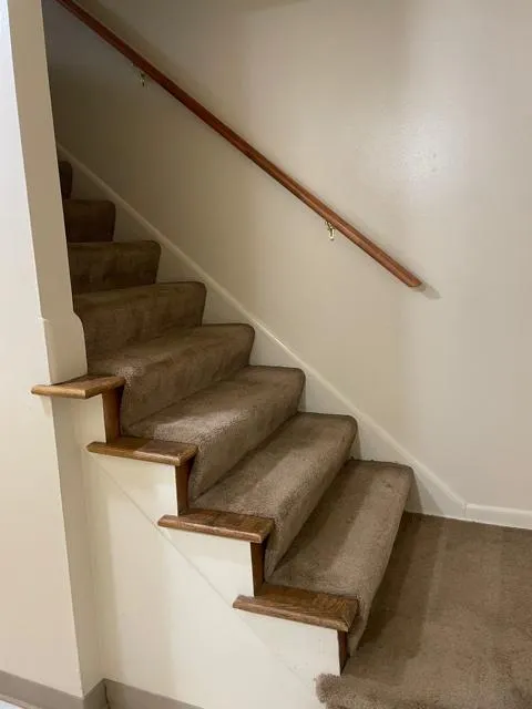 159 E Lane Ave Apt E