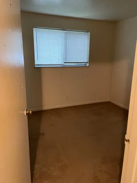159 E Lane Ave Apt E