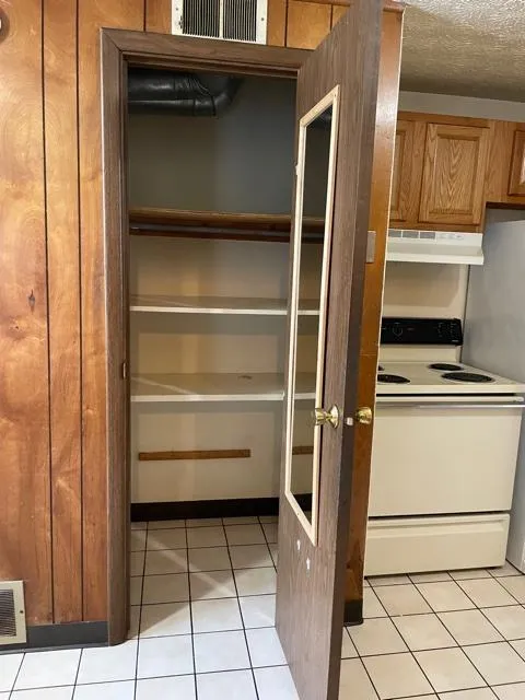 115 W Northwood Ave Apt A
