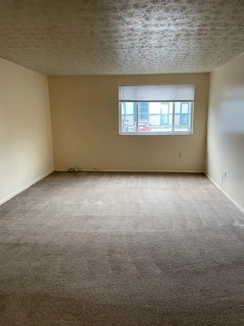 30 E Lane Ave Apt 205