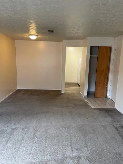 30 E Lane Ave Apt 205