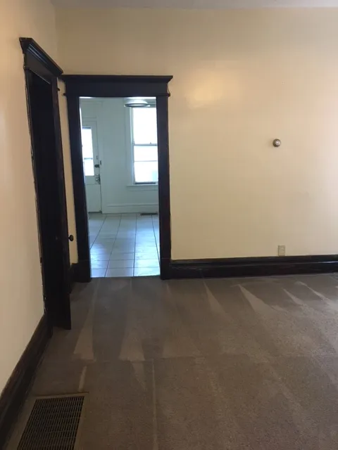 105 W 10th Ave Apt A