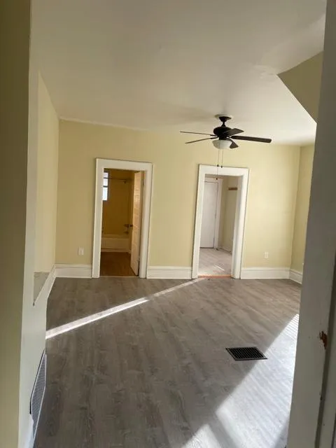 1534 1/2 Neil Ave - 3BR