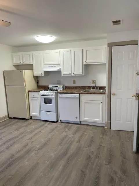 679 Dennison Ave Apt 4