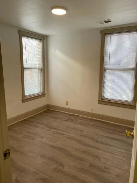 679 Dennison Ave Apt 4