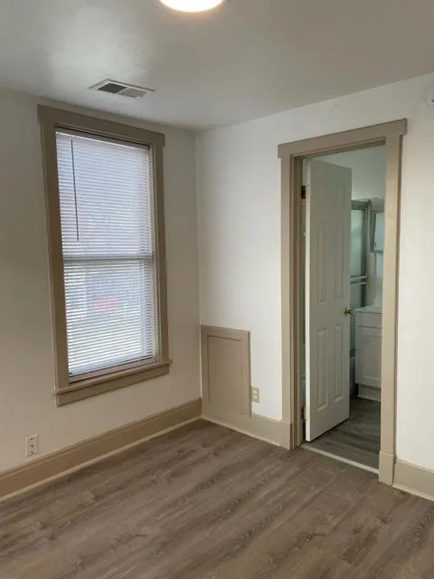 679 Dennison Ave Apt 4