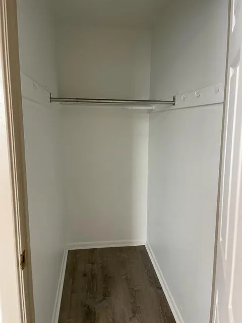 679 Dennison Ave Apt 4