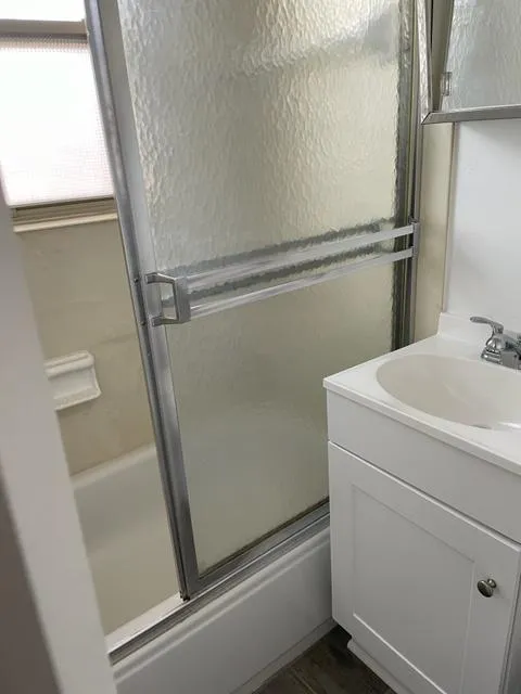 679 Dennison Ave Apt 4