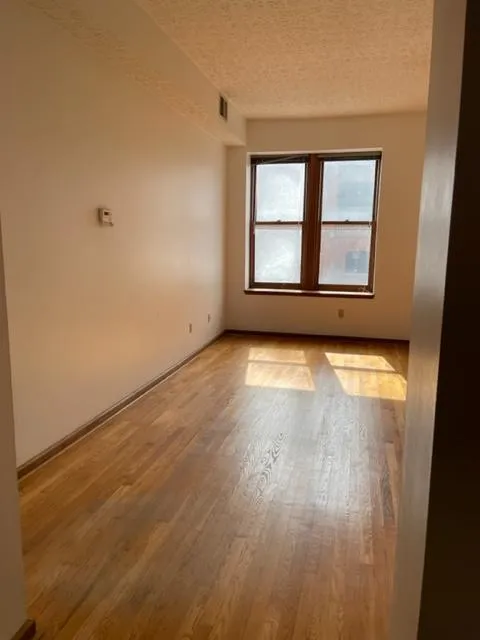 687 N High St - 1BR - Unit 2C