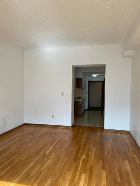 687 N High St - 1BR - Unit 2C