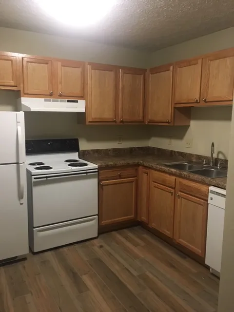 198 E 16th Ave Apt A3