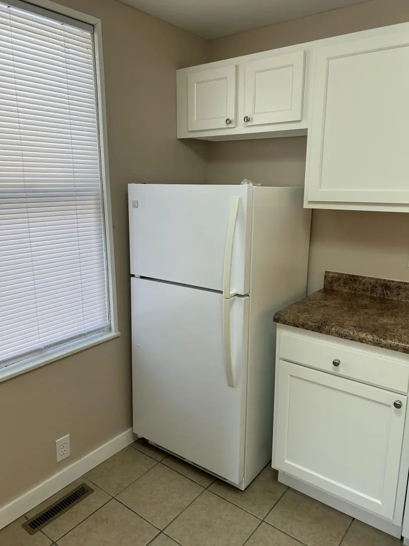 32 W 10th Ave Apt B