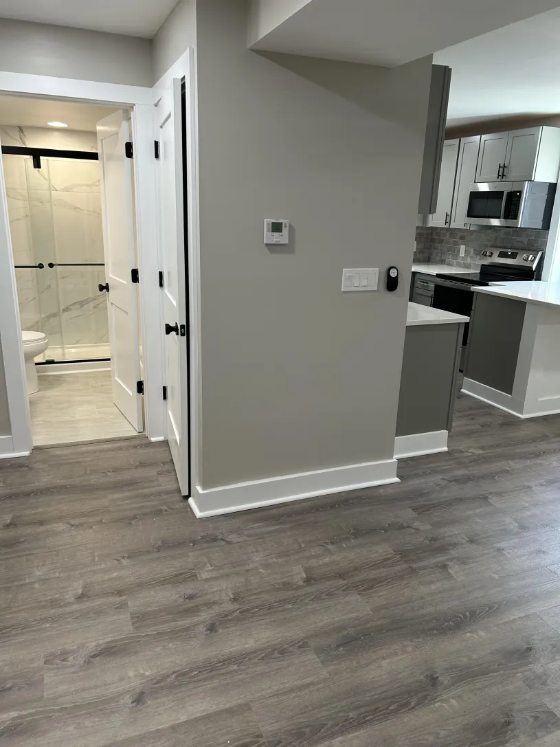 104 W Lane Ave apt C and D