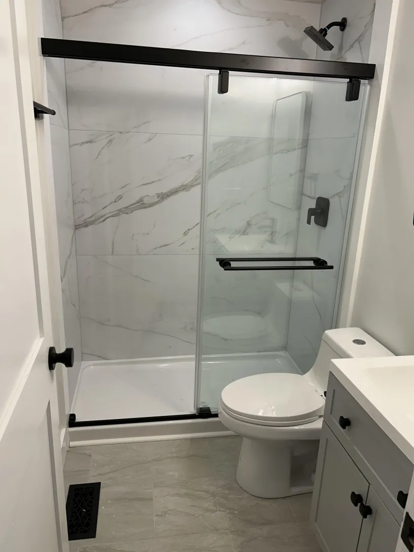 104 W Lane Ave apt C and D