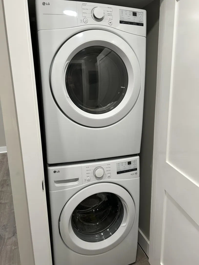 104 W Lane Ave apt C and D