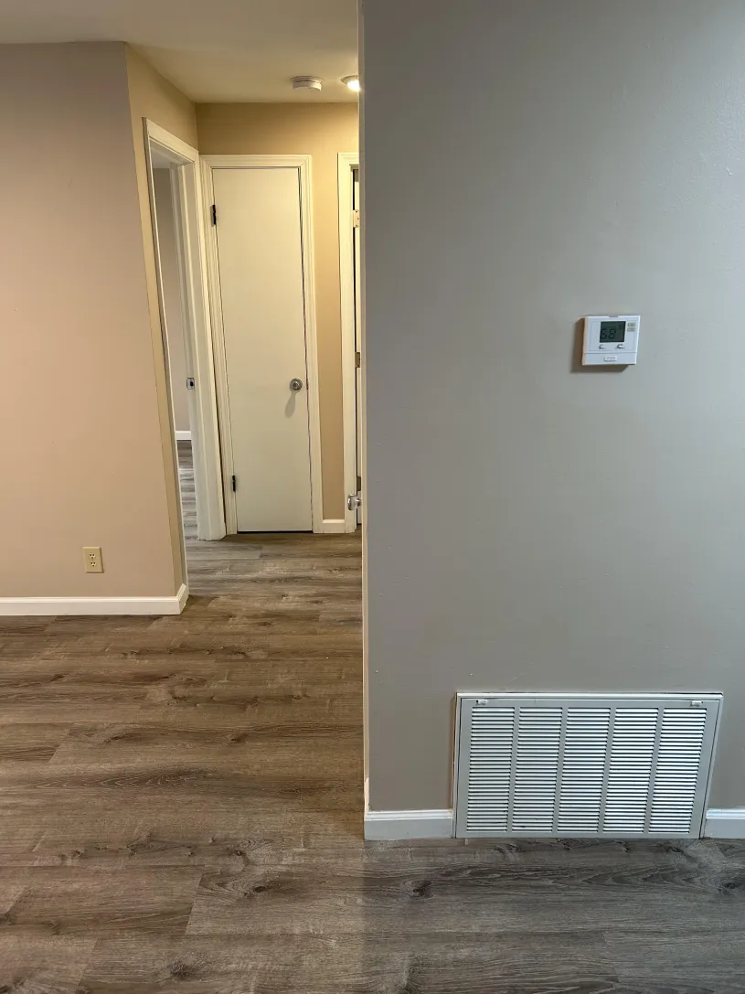 122 W Dodridge St Apt E