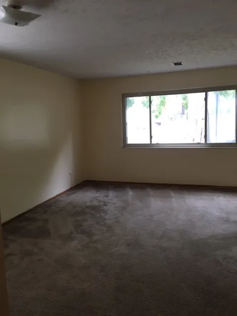 29 E Norwich Ave Apt A ~ 2 Bedroom 
