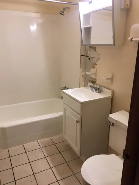 29 E Norwich Ave Apt A ~ 2 Bedroom 