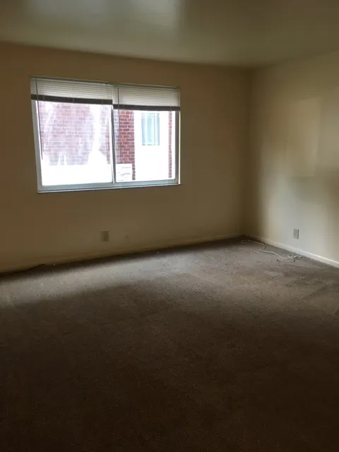 159 E Lane Ave Apt A