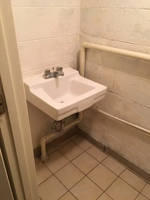 159 E Lane Ave Apt A