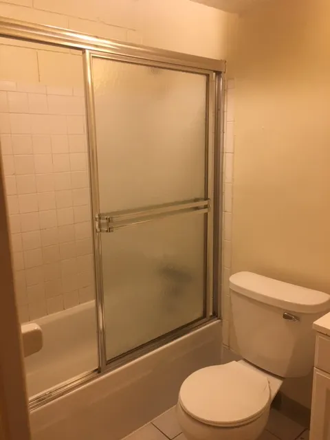 30 E Lane Ave Apt 105A