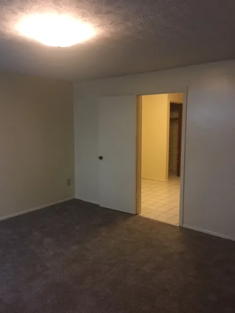 30 E Lane Ave Apt 105A
