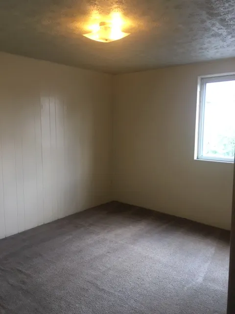 30 E Lane Ave Apt 202