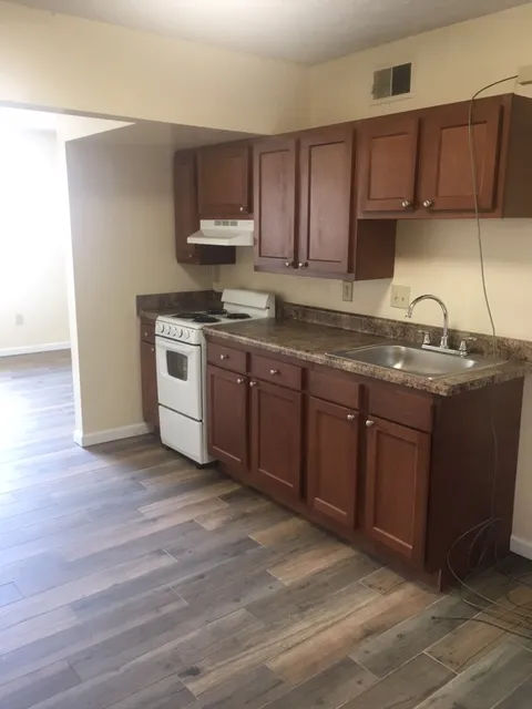 30 E Lane Ave Apt 306A ~ Renovated 