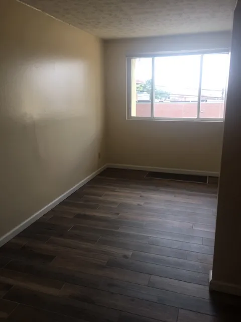 30 E Lane Ave Apt 306A ~ Renovated 