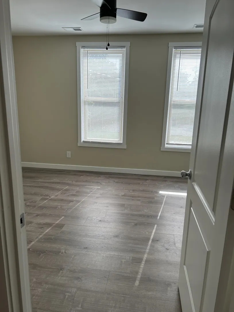 679 Dennison Ave apt 8