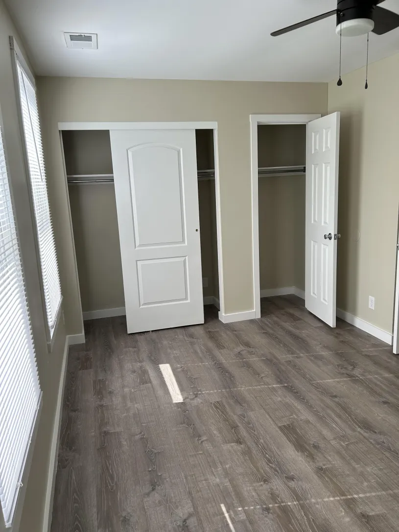 679 Dennison Ave apt 8