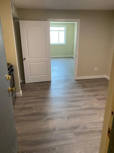 30 E Lane Ave Apt 204A ~ Renovated