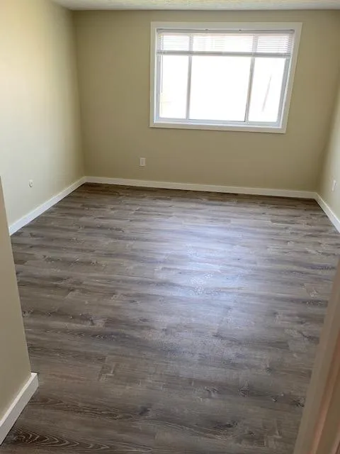 30 E Lane Ave Apt 204A ~ Renovated