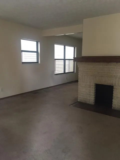 58 W Northwood Ave