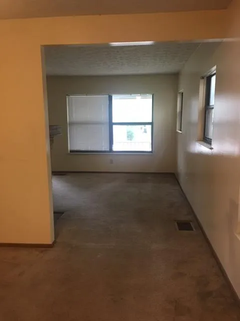58 W Northwood Ave
