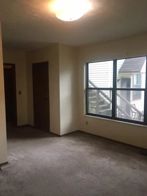 58 W Northwood Ave
