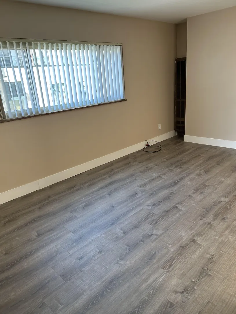 2470 N High St Apt B2