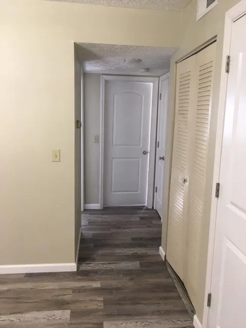 198 E 16th Ave Apt C2