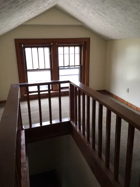 161 1/2 W Northwood Ave 