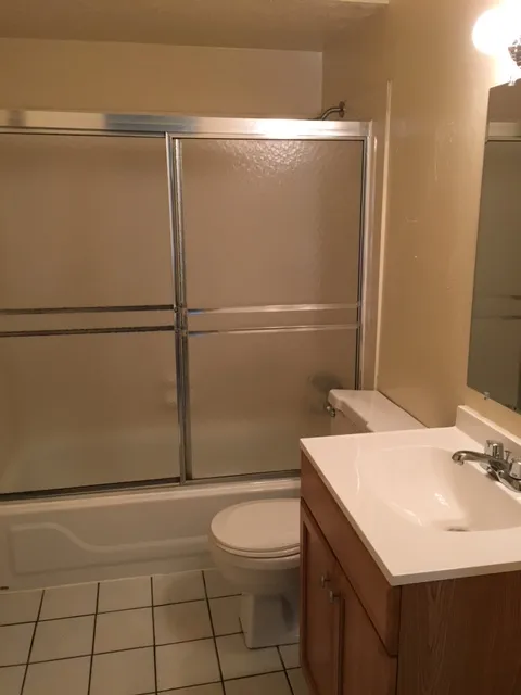 180-188 W Patterson Ave 2BR